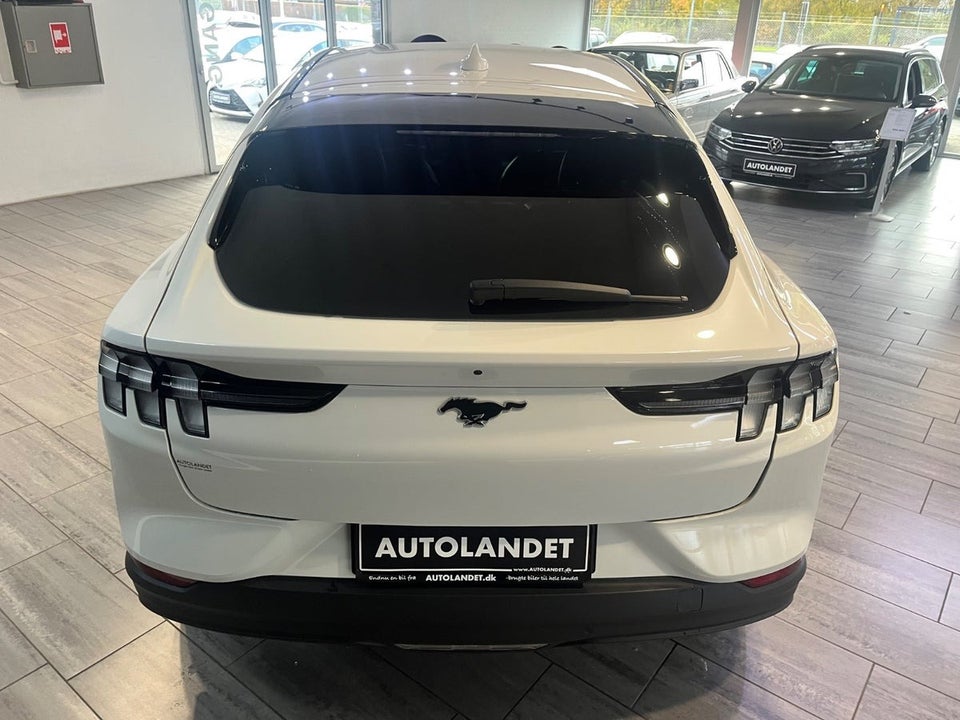 Ford Mustang Mach-E 98 Extended Range 5d