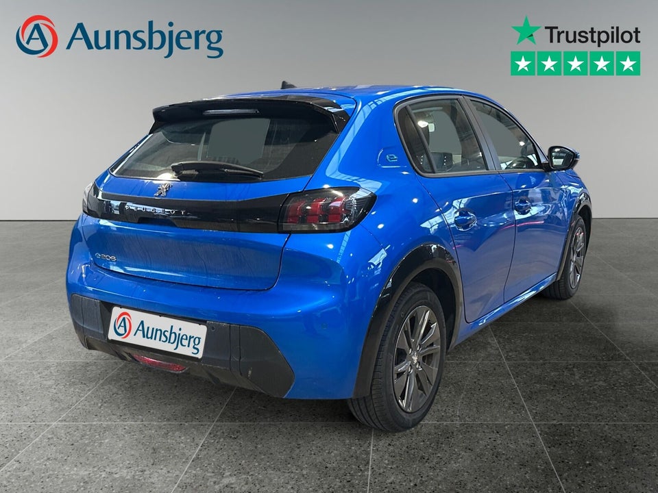 Peugeot e-208 50 Active 5d