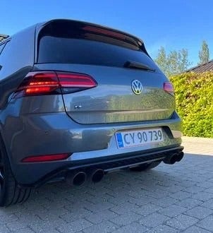 VW Golf VII 2,0 R DSG 4Motion 5d