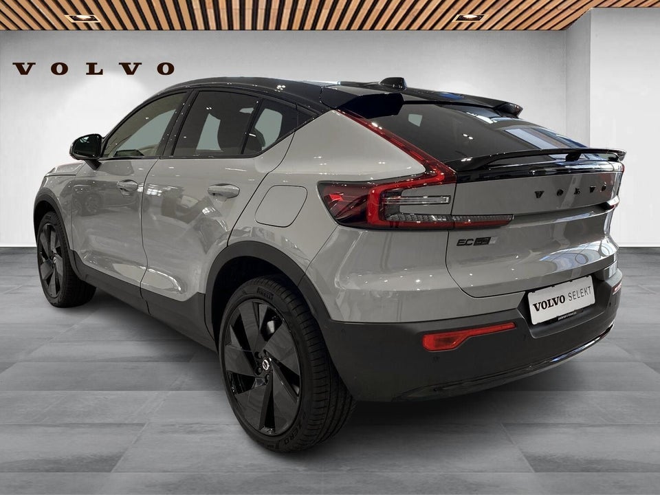 Volvo EC40 Extended Range Black Edition Excess 5d