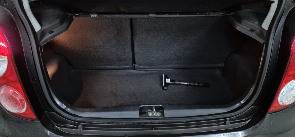 Chevrolet Spark 1,0 LT 5d