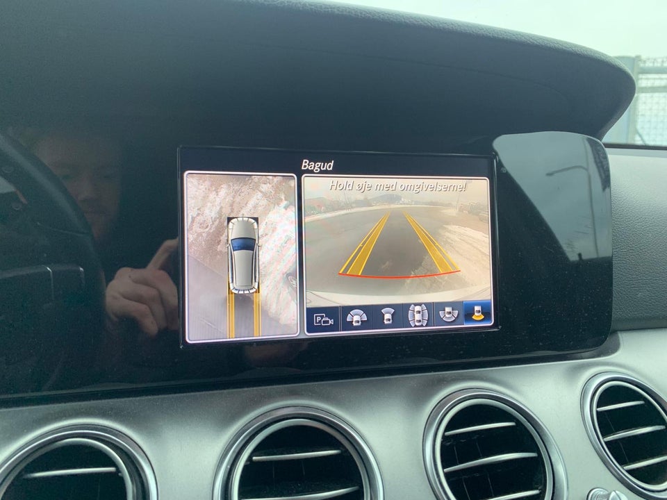 Mercedes E300 de 2,0 Avantgarde stc. aut. 5d