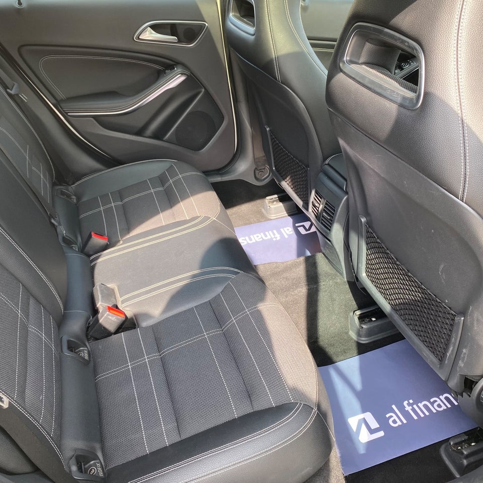 Mercedes A180 d 1,5 Urban 5d