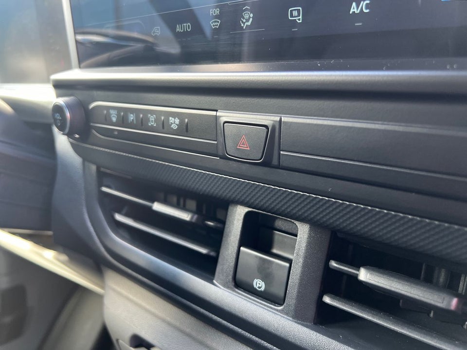 Ford Transit Custom 320S 2,5 PHEV Trend CVT