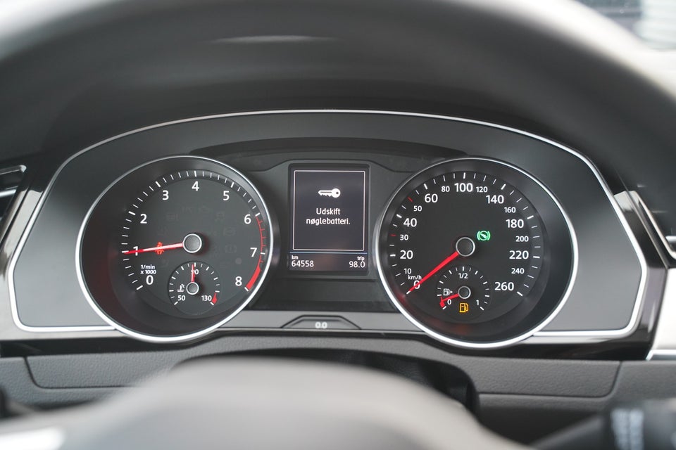 VW Passat 1,5 TSi 150 Elegance+ DSG 4d