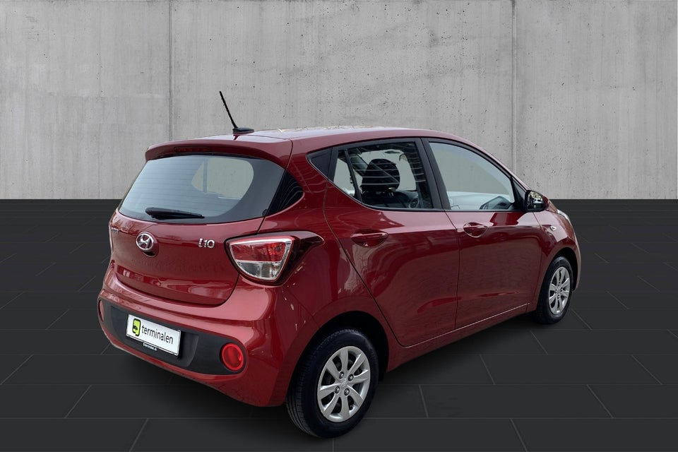 Hyundai i10 1,0 Touch 5d