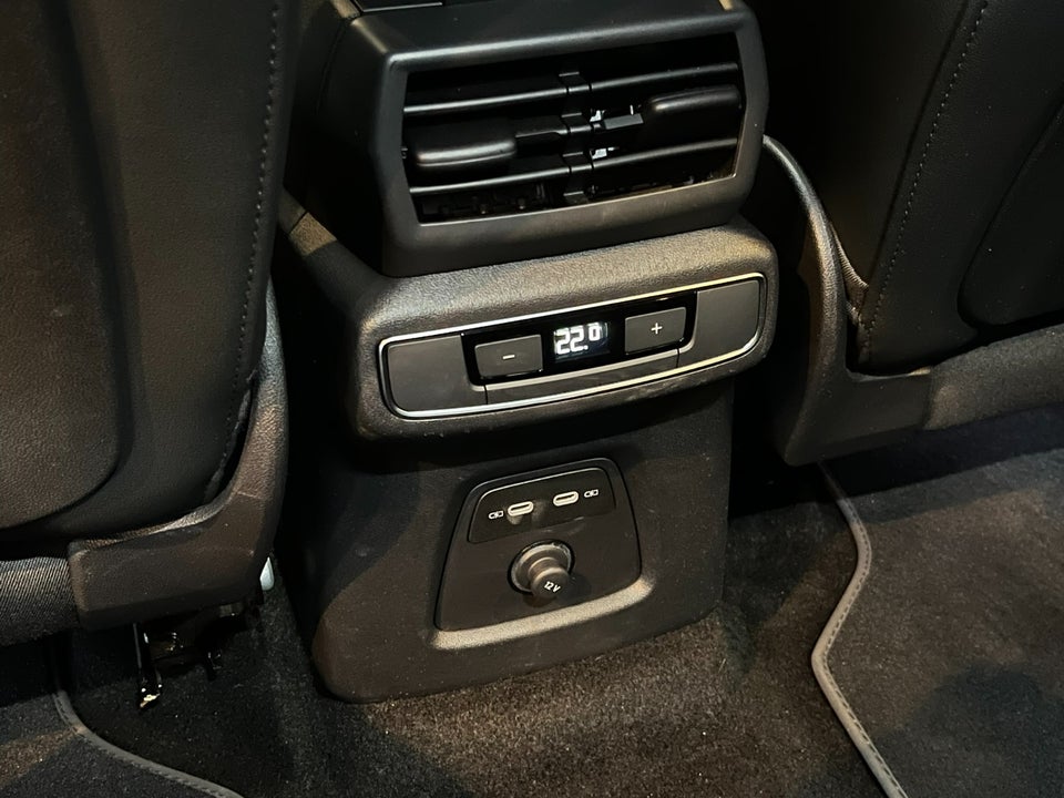 Audi Q4 e-tron 45 S-line 5d