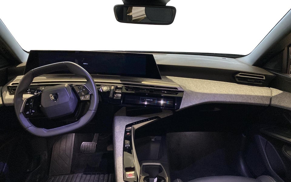 Peugeot e-5008 77 Allure 7prs 5d