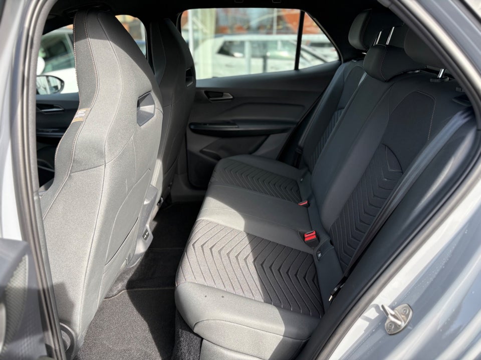 Cupra Born 58 High 5d