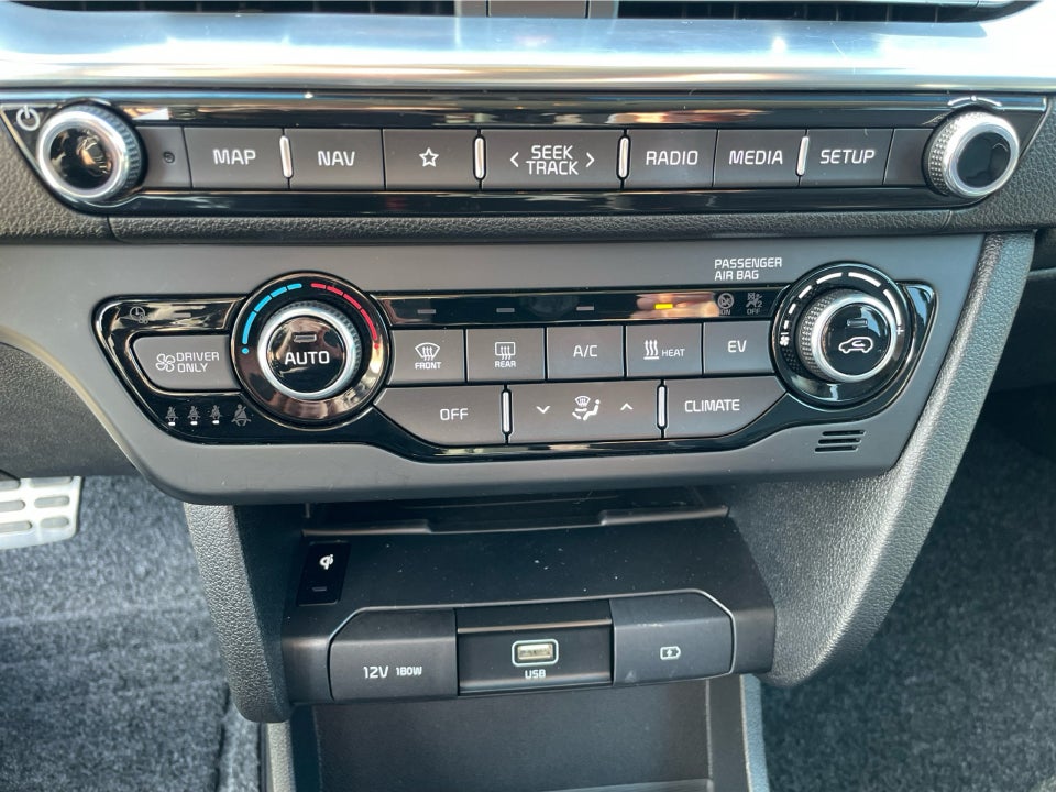 Kia e-Niro 64 Advance 5d