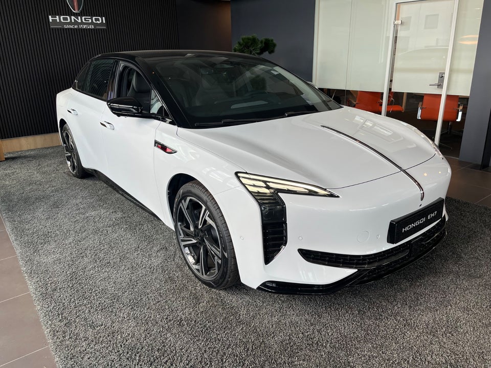 Hongqi EH7 111 Exclusive 4d
