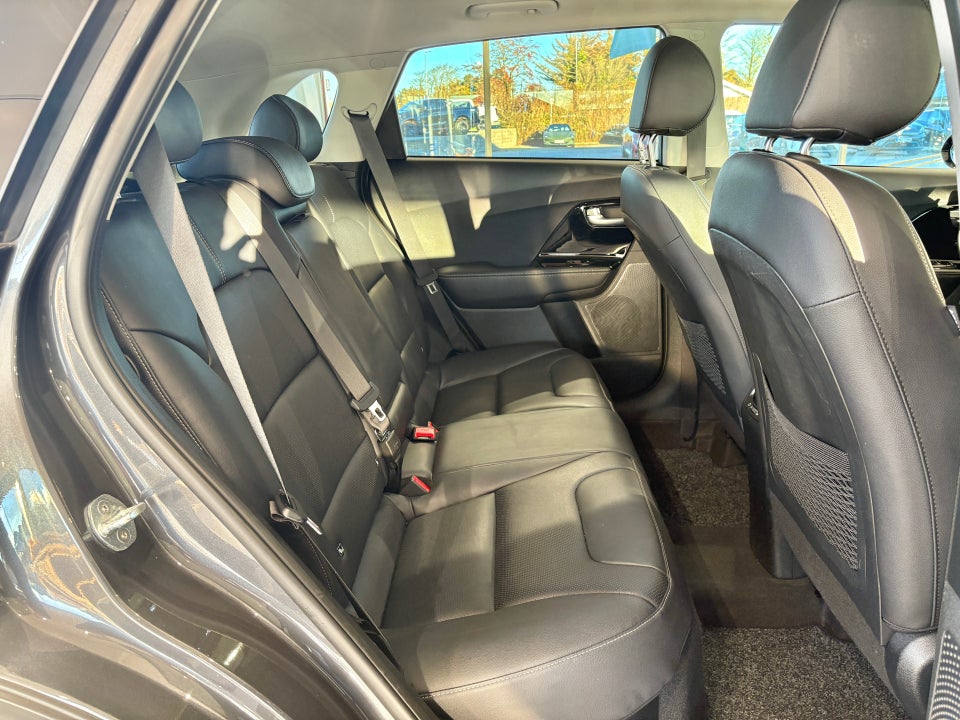 Kia Niro 1,6 PHEV Advance DCT 5d