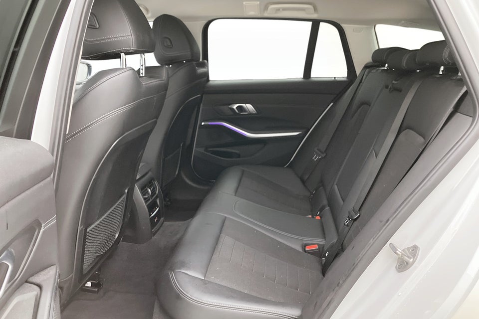 BMW 330e 2,0 Touring Sport Line aut. 5d