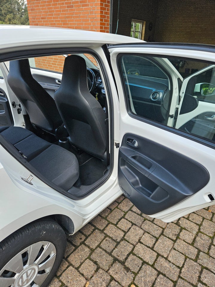 VW Up! 1,0 MPi 60 Move Up! BMT 5d