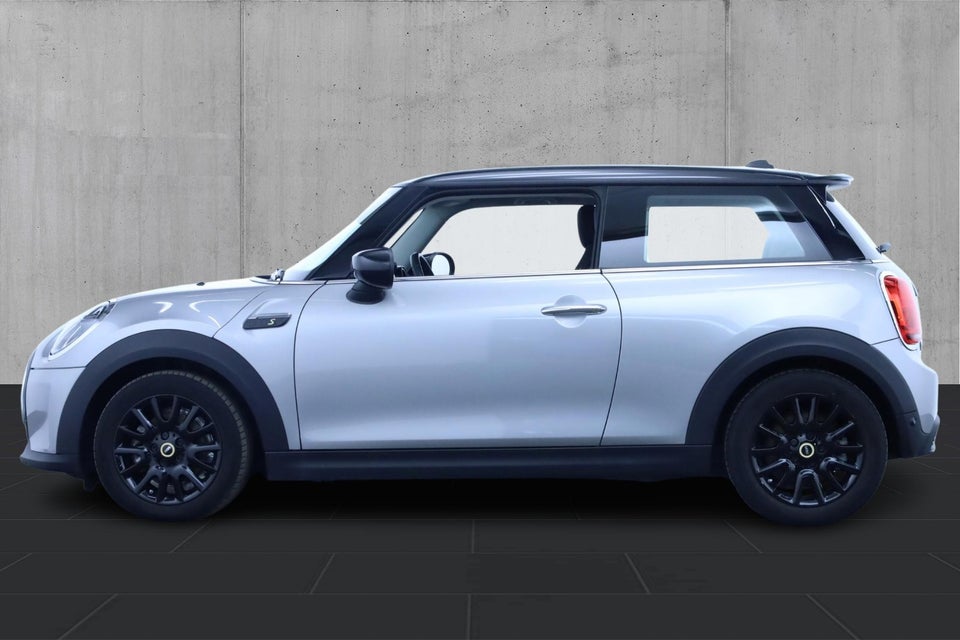 MINI Cooper SE Classic Trim 3d