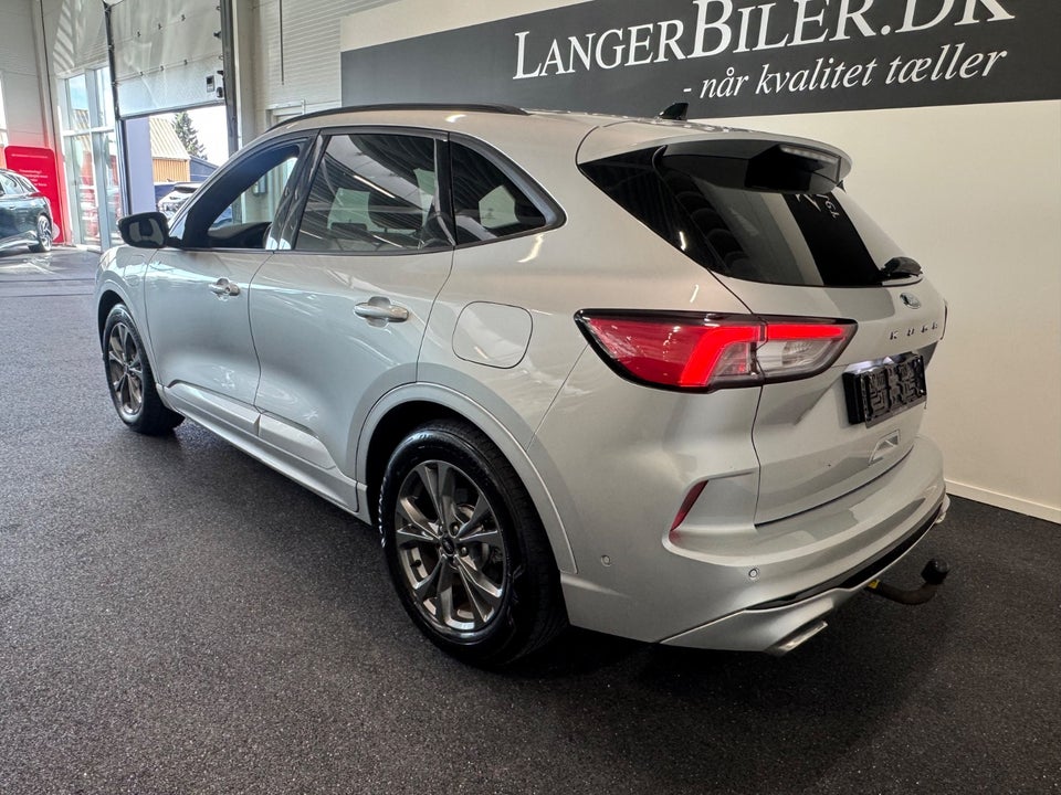 Ford Kuga 2,5 PHEV ST-Line X CVT 5d