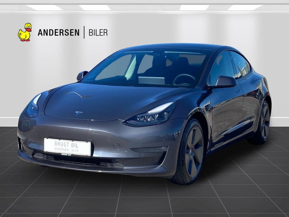 Tesla Model 3 Long Range AWD 4d