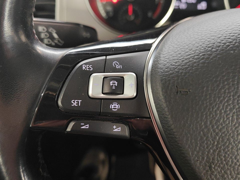 VW Golf Sportsvan 1,0 TSi 115 Trendline DSG 5d