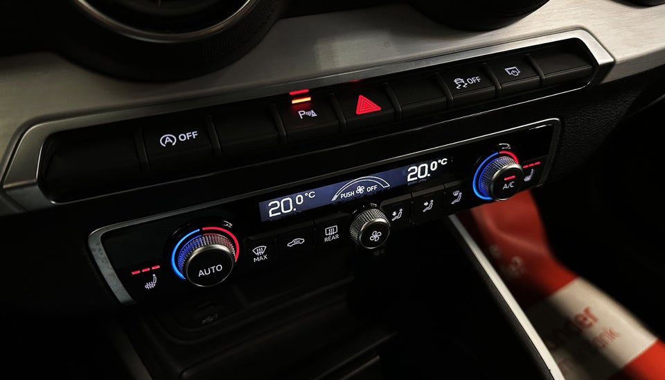 Audi Q2 35 TFSi Prestige S-tr. 5d