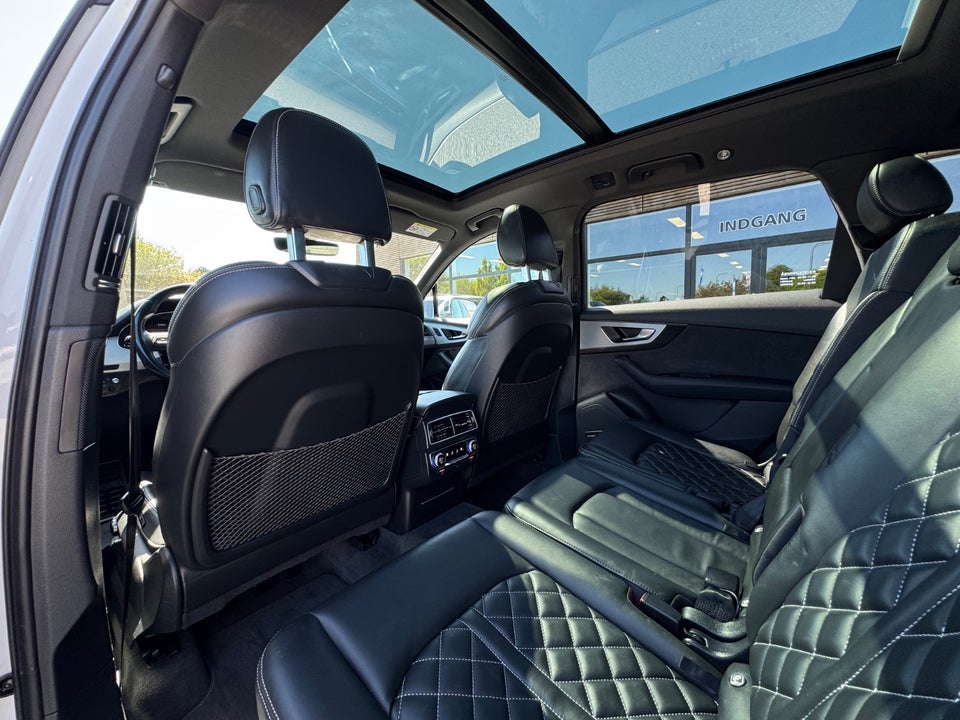 Audi SQ7 4,0 TDi quattro Tiptr. 7prs 5d