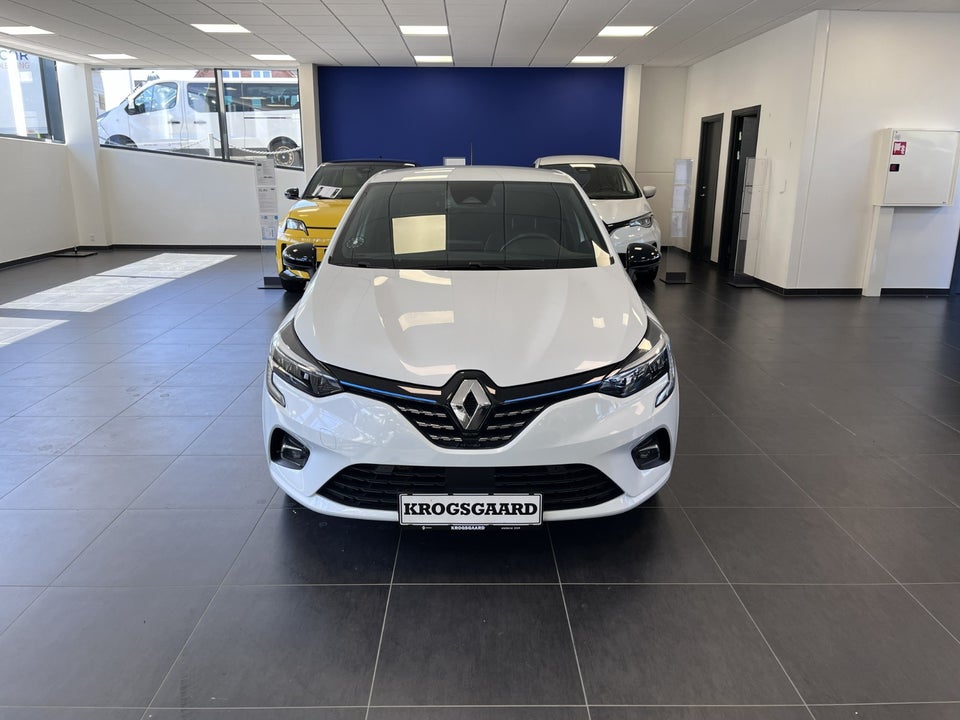 Renault Clio V 1,6 E-Tech Intens 5d