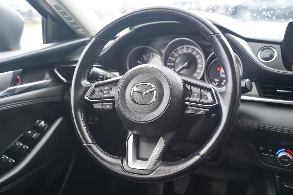 Mazda 6 2,0 SkyActiv-G 165 Premium stc. 5d