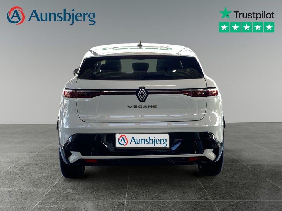 Renault Megane E-Tech 40 Equilibre 5d