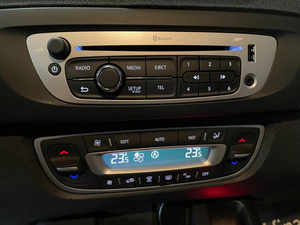 Renault Grand Scenic III 1,5 dCi 110 Dynamique 7prs 5d