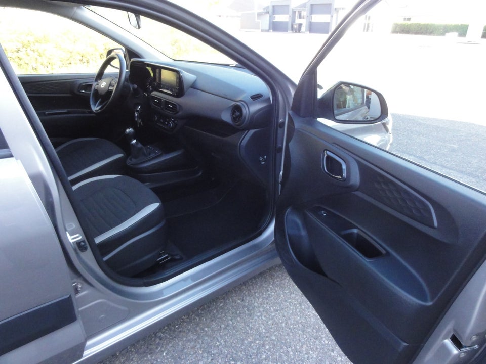 Hyundai i10 1,0 MPi Advanced 5d