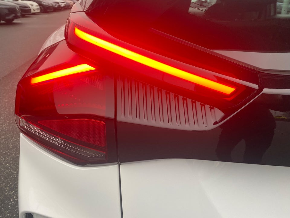 Citroën C4 1,2 PureTech 130 Iconic EAT8 5d