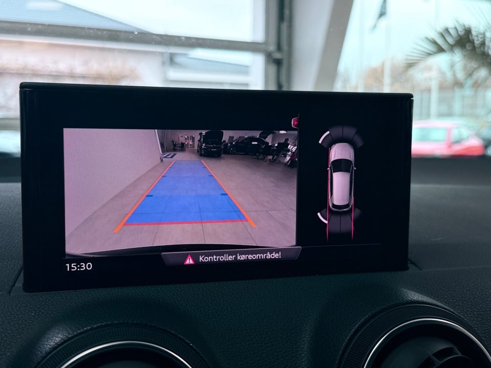 Audi Q2 35 TFSi Prestige S-tr. 5d