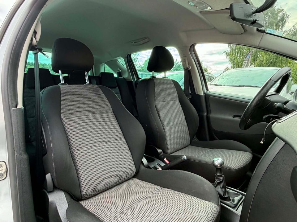 Peugeot 207 1,6 VTi Premium SW 5d