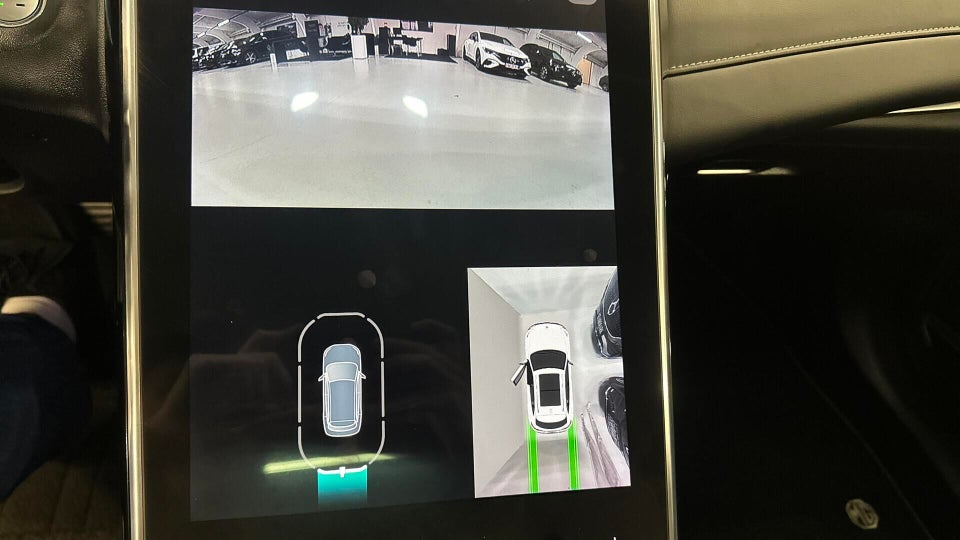 MG Marvel R Luxury 5d