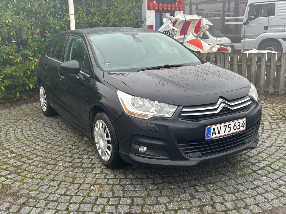 Citroën C4 1,6 e-HDi 112 Seduction 5d