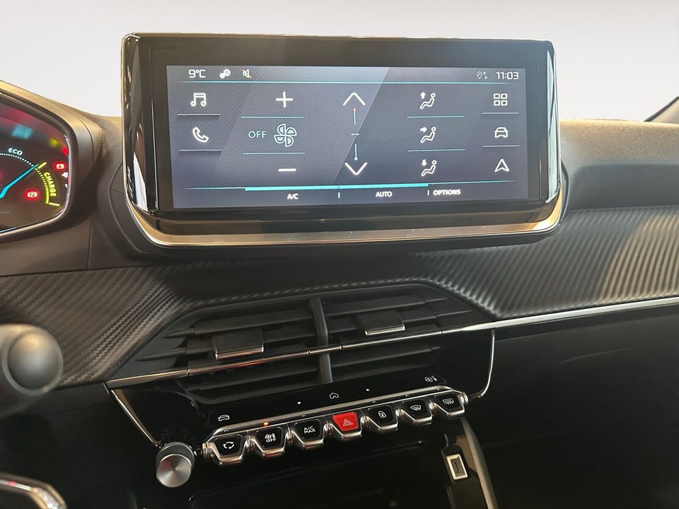 Peugeot e-208 50 Style 5d