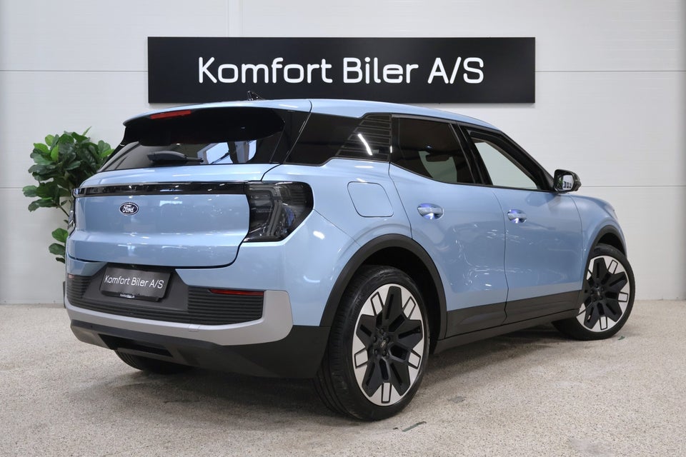 Ford Explorer 77 Select Extended Range 5d