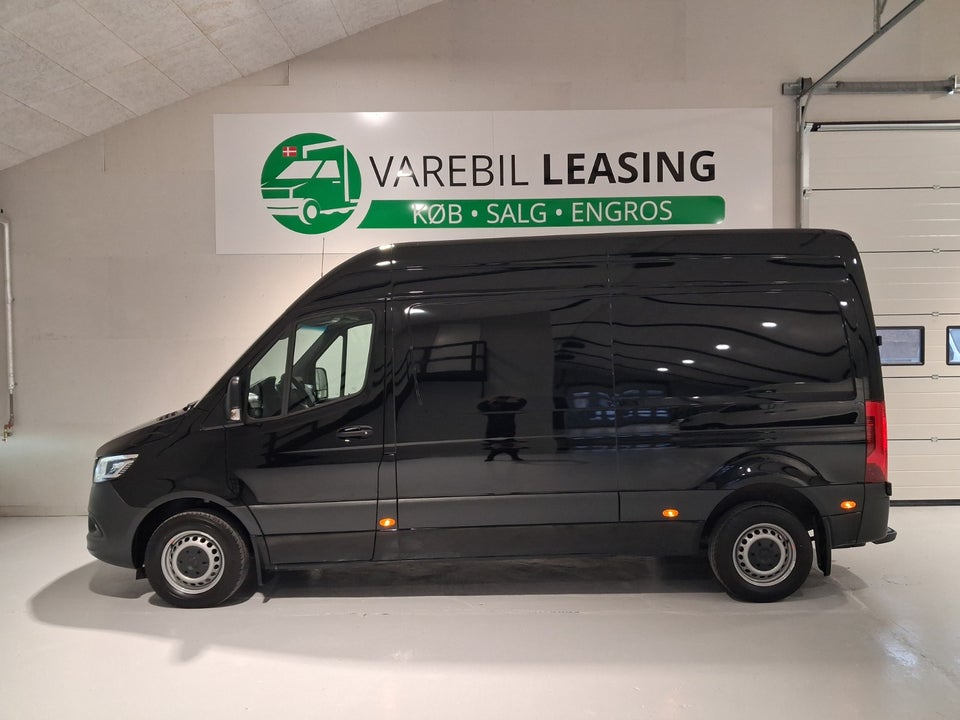 Mercedes Sprinter 215 2,0 CDi A2 Kassevogn aut. FWD