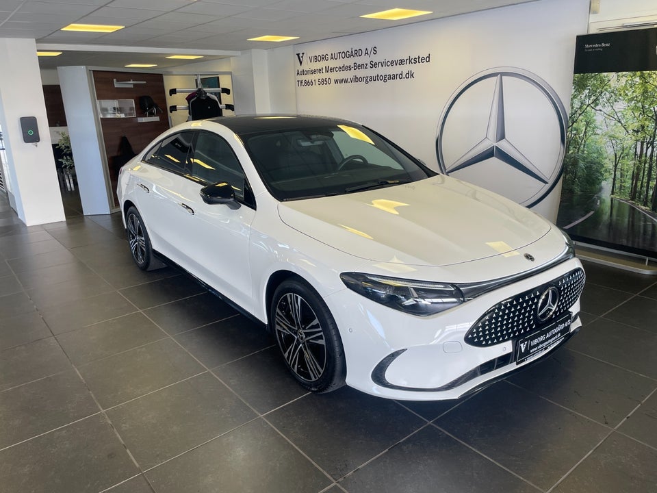 Mercedes CLA250+ electric Progressive Premium 4d