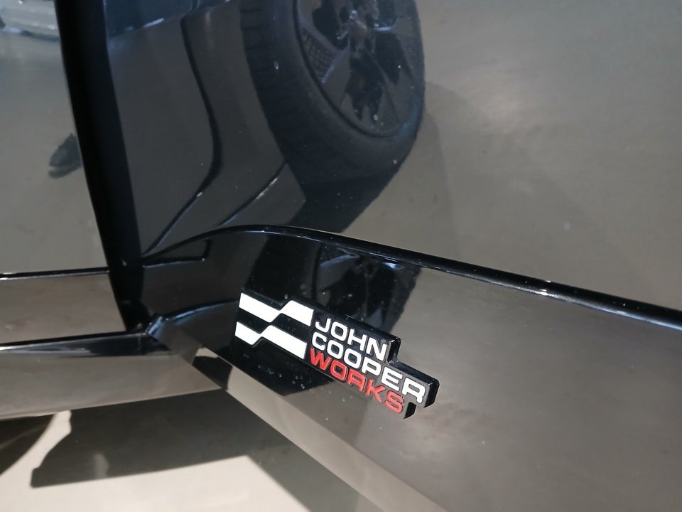 MINI Aceman SE Favoured Trim M 5d