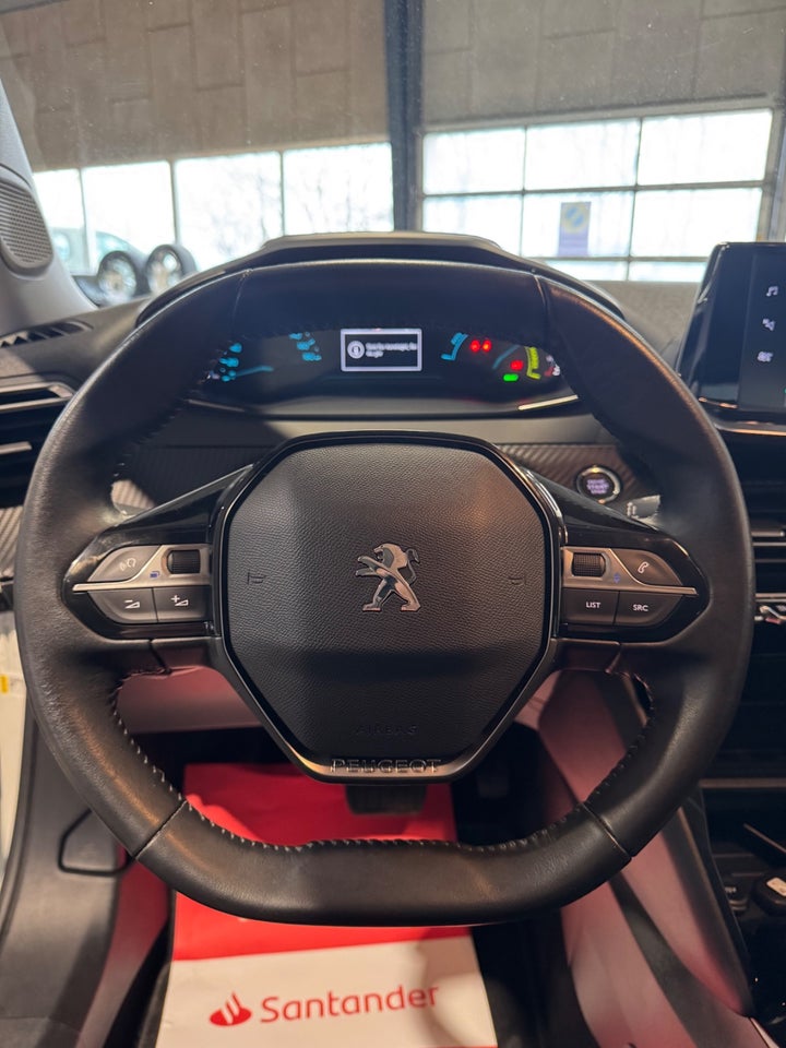 Peugeot e-2008 50 Allure 5d