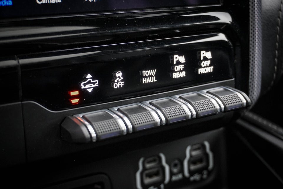 Dodge RAM 1500 5,7 eTorque Limited Crew Cab aut. 4d