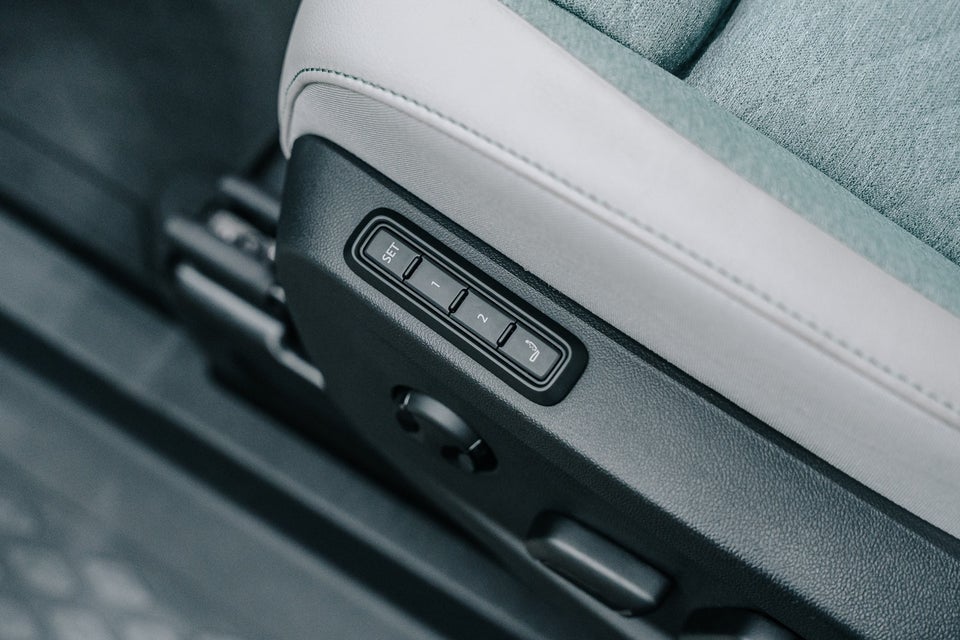 VW ID.Buzz 77 Style SWB 5d