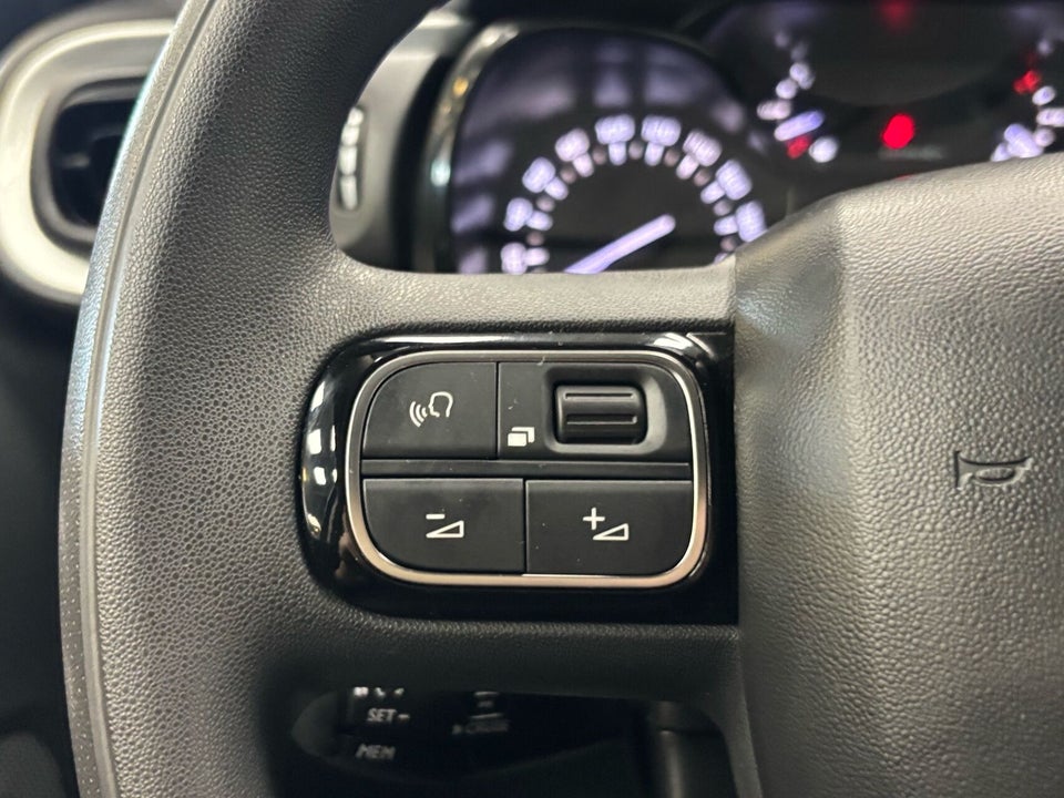 Citroën C3 1,2 PureTech 82 Limited 5d