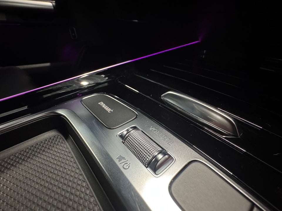 Mercedes EQA300 Progressive 4Matic 5d