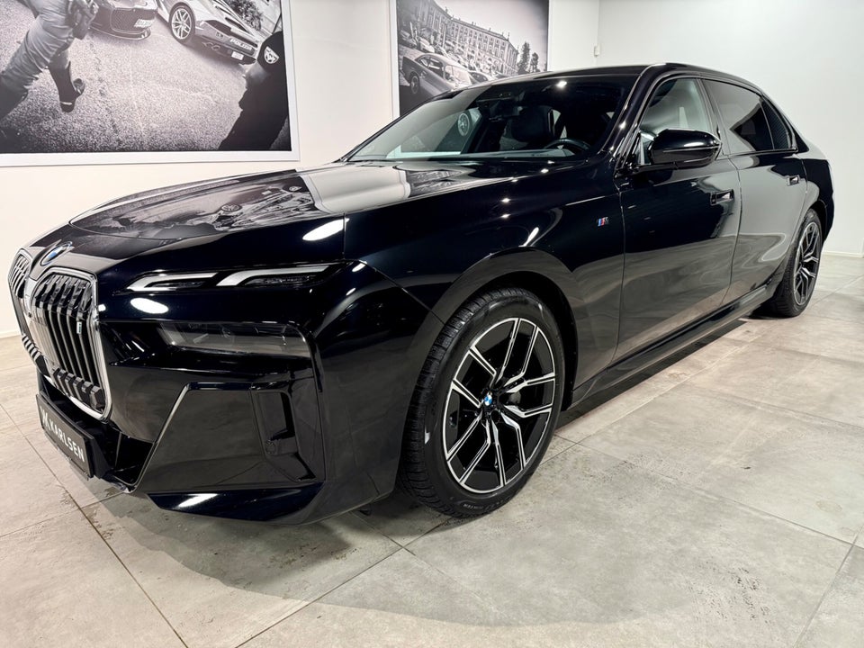 BMW i7 eDrive50 M-Sport 4d
