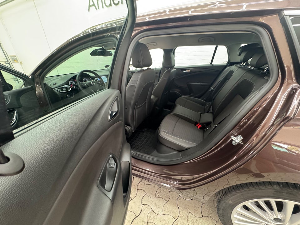 Opel Astra 1,4 T 150 Innovation Sports Tourer 5d