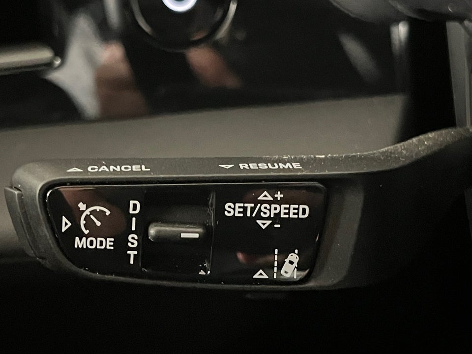 Porsche Taycan Performance+ 4d