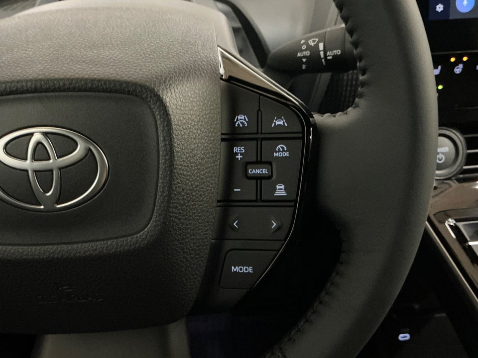 Toyota bZ4X Executive 5d