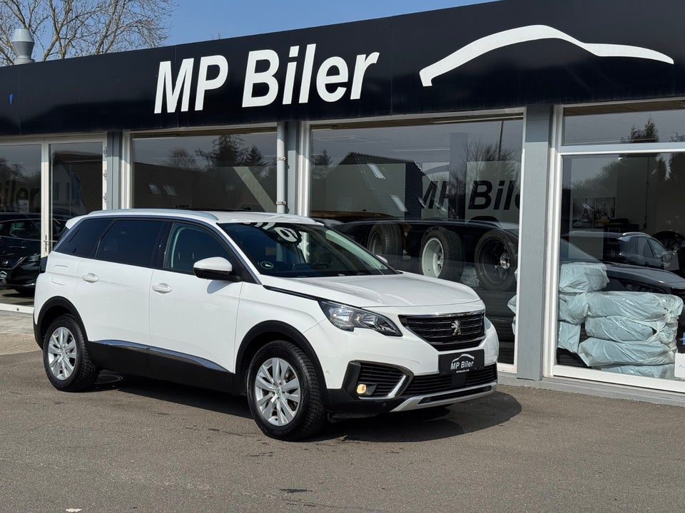 Peugeot 5008 1,6 BlueHDi 120 Active 7prs 5d