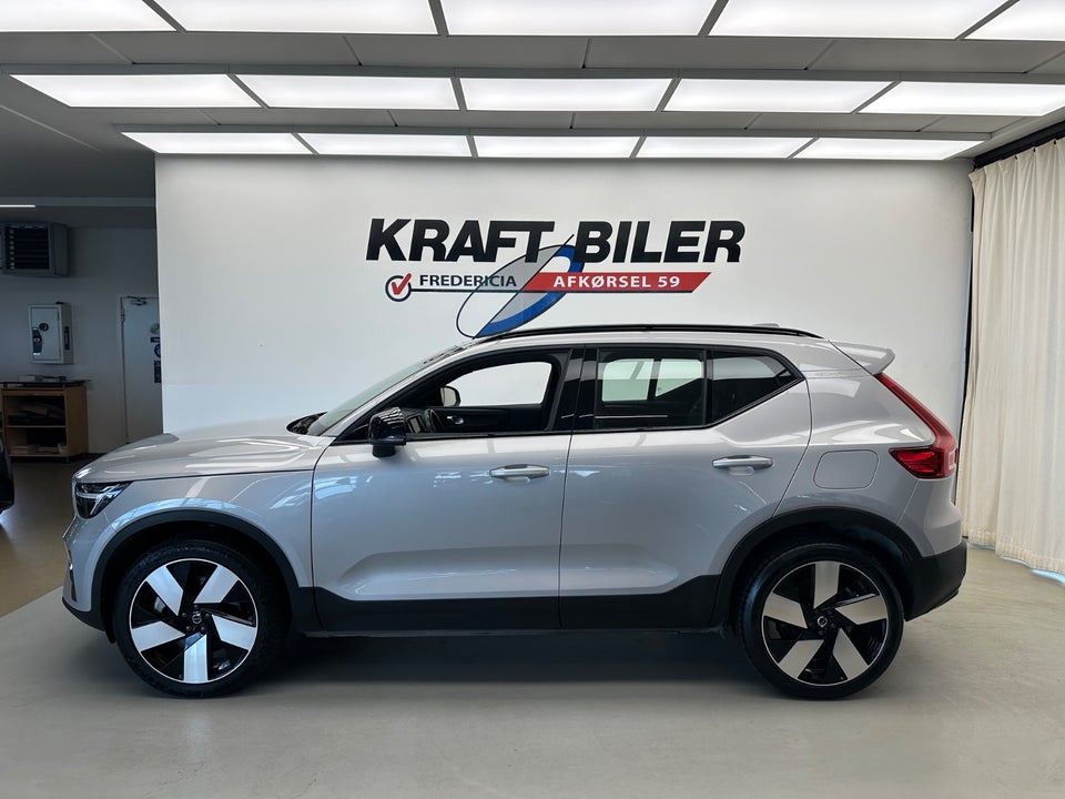 Volvo XC40 ReCharge Extended Range Plus 5d